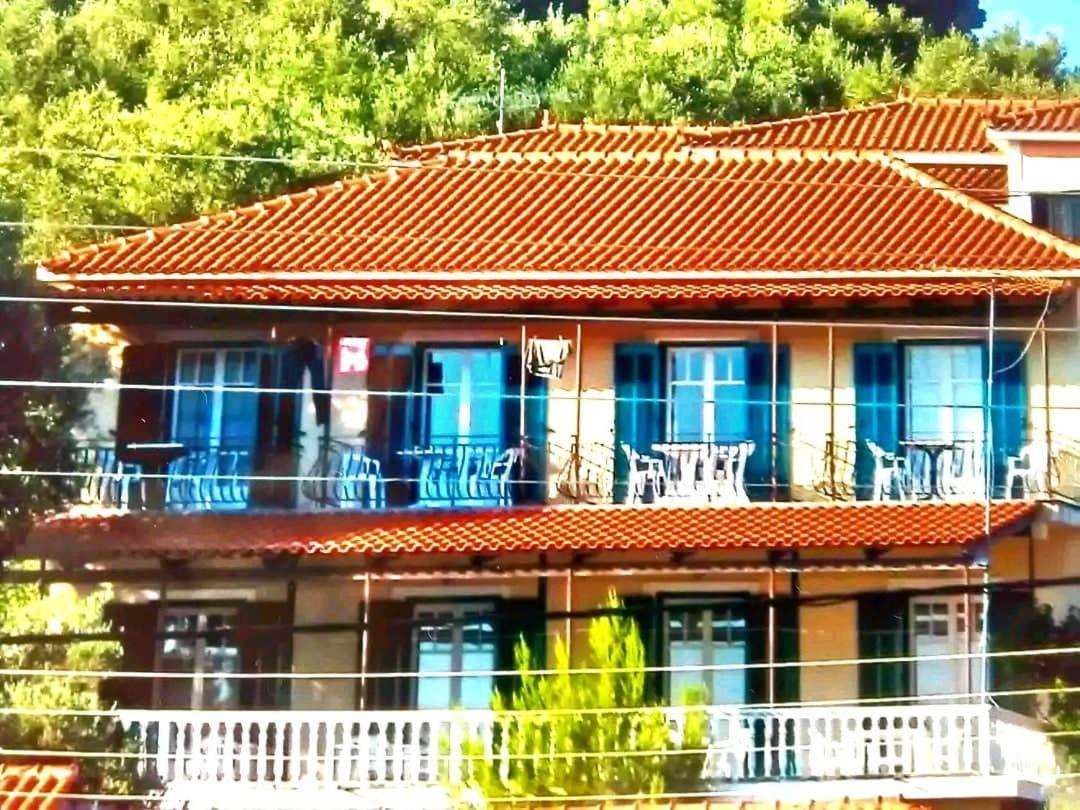 Peyko Rooms Keri ภายนอก รูปภาพ
